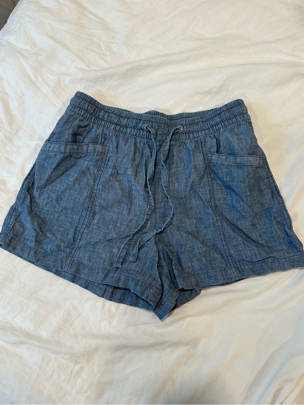 GAP Women's High-Waist Drawstring Shorts in Chambray Blue